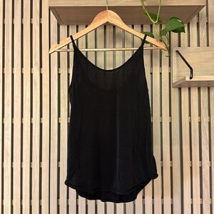 Black lululemon tank